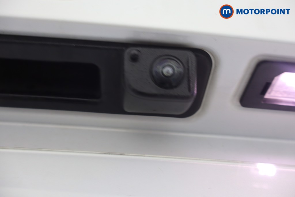 BMW 2 Series Luxury Automatic Petrol Estate - Stock Number (1675109) - 5th supplementary image