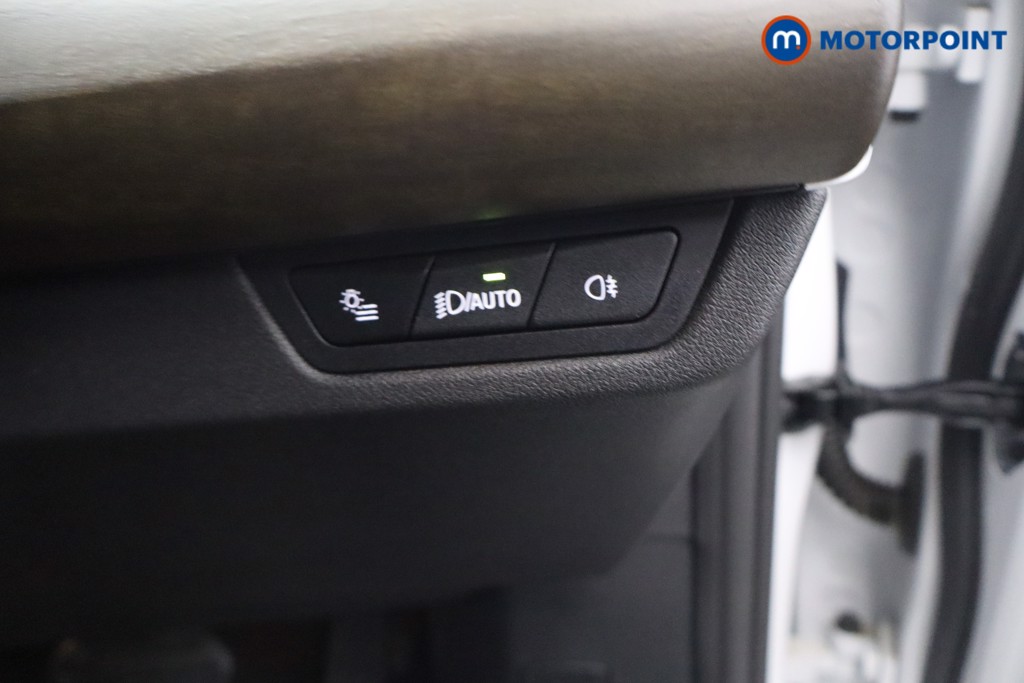 BMW 2 Series Luxury Automatic Petrol Estate - Stock Number (1675109) - 13th supplementary image