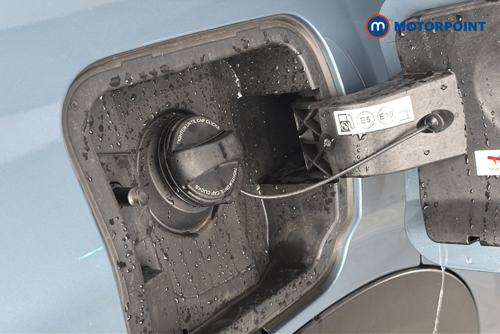 Peugeot 5008 GT Automatic Petrol SUV - Stock Number (1675580) - 41st supplementary image