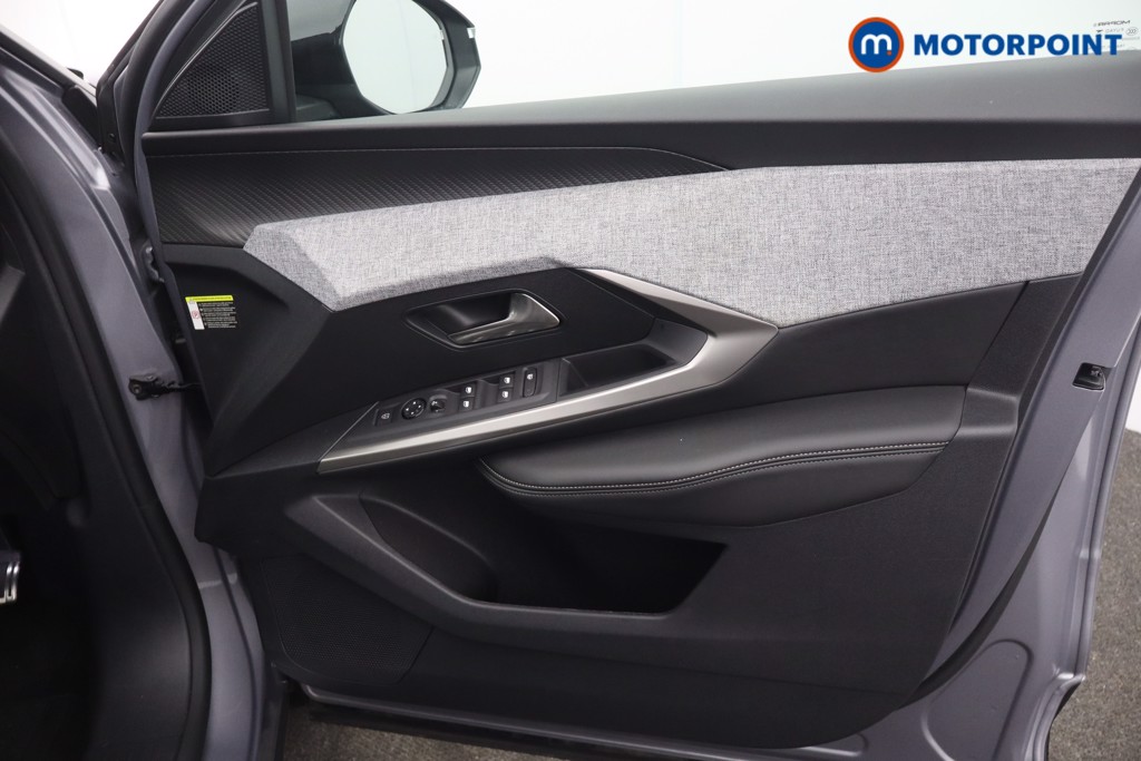 Peugeot 5008 Allure Premium Automatic Petrol SUV - Stock Number (1675605) - 9th supplementary image