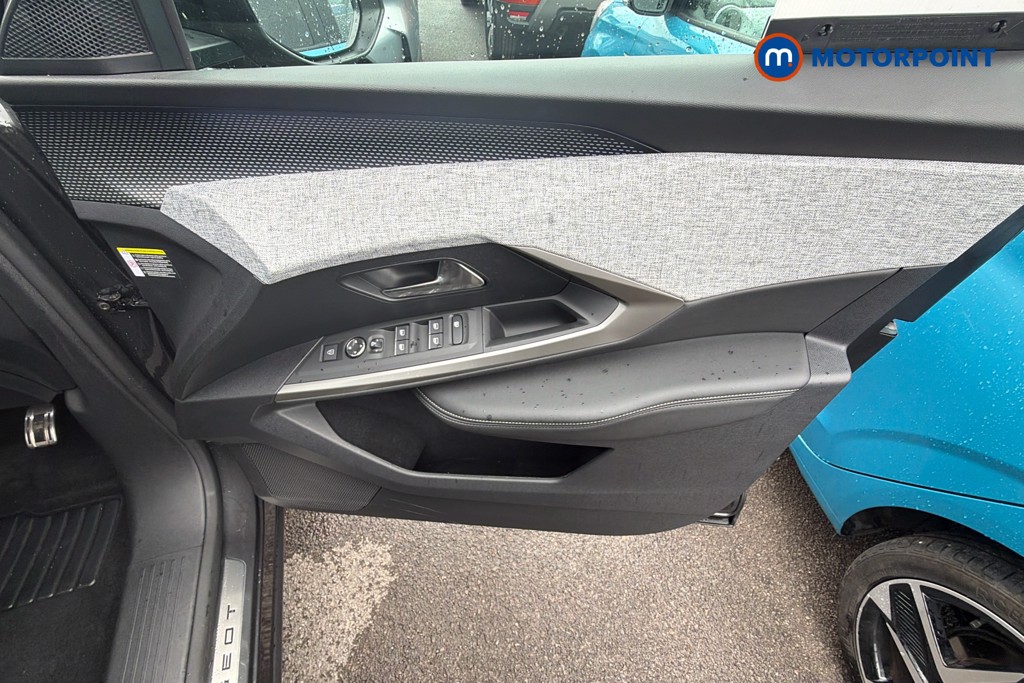 Peugeot 5008 GT Automatic Petrol SUV - Stock Number (1675637) - 3rd supplementary image