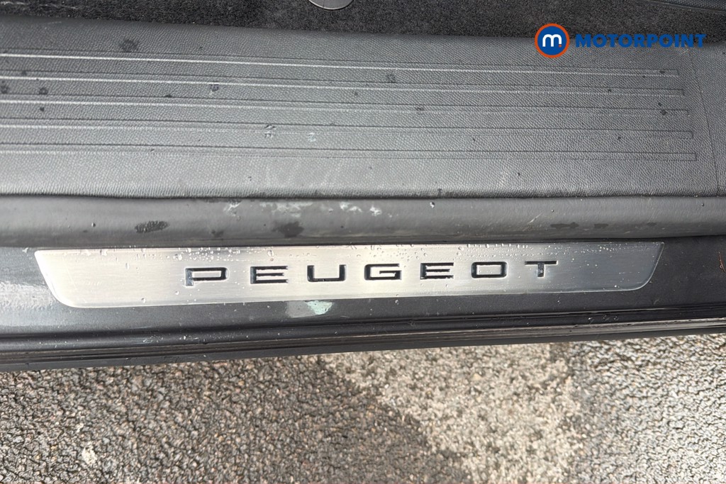 Peugeot 5008 GT Automatic Petrol SUV - Stock Number (1675637) - 6th supplementary image