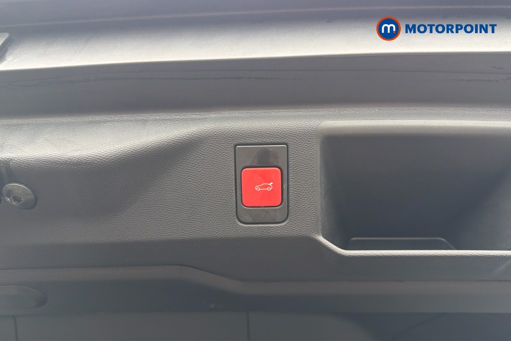 Peugeot 5008 GT Automatic Petrol SUV - Stock Number (1675637) - 25th supplementary image
