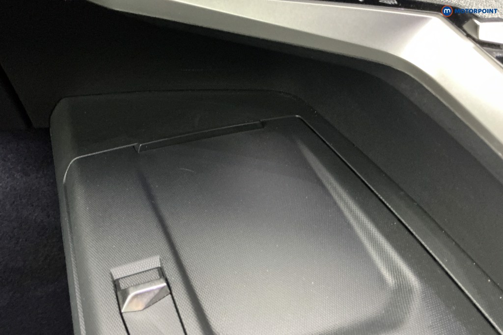 Peugeot 5008 GT Automatic Petrol SUV - Stock Number (1675678) - 17th supplementary image