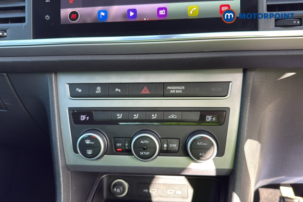 Seat Ateca FR Manual Petrol SUV - Stock Number (1675718) - 12th supplementary image