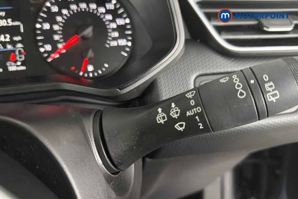 Renault Clio Iconic Manual Petrol Hatchback - Stock Number (1675744) - 6th supplementary image