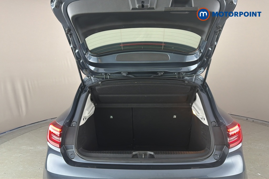 Renault Clio Iconic Manual Petrol Hatchback - Stock Number (1675744) - 30th supplementary image