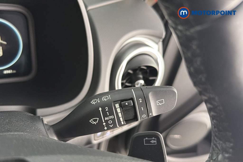 Hyundai Kona Premium Automatic Electric SUV - Stock Number (1675819) - 6th supplementary image