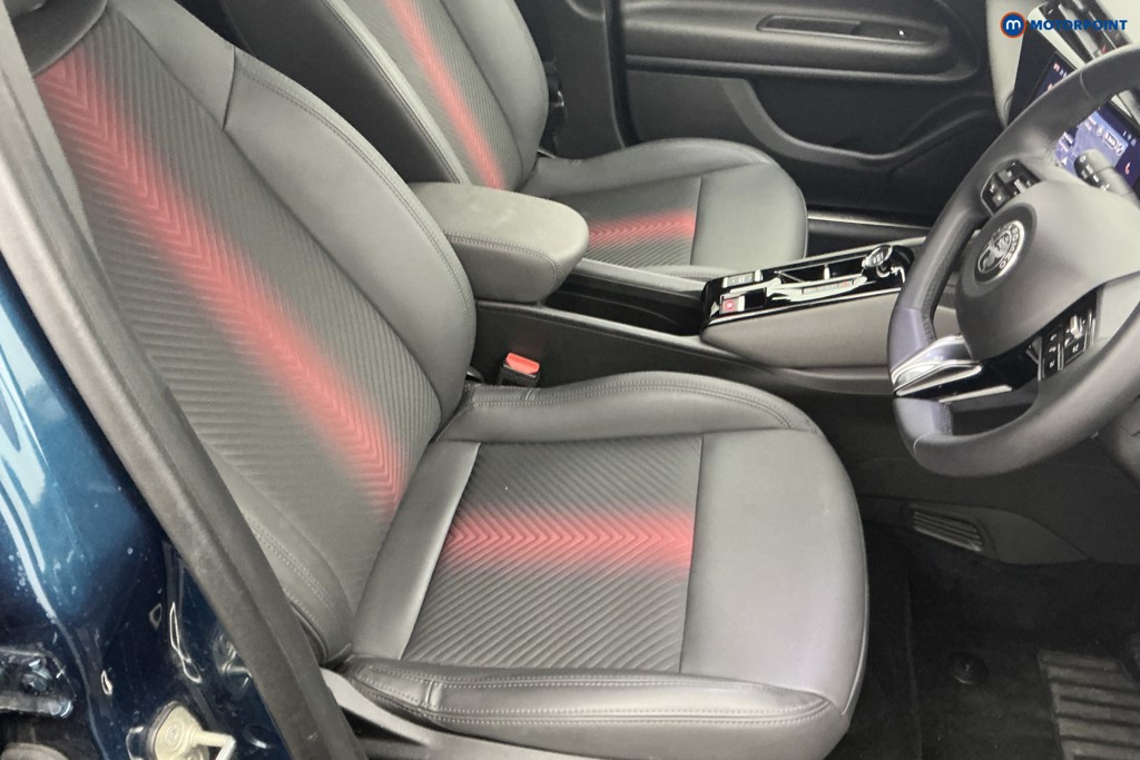 Alfa Romeo Junior Speciale Automatic Electric SUV - Stock Number (1676077) - 5th supplementary image