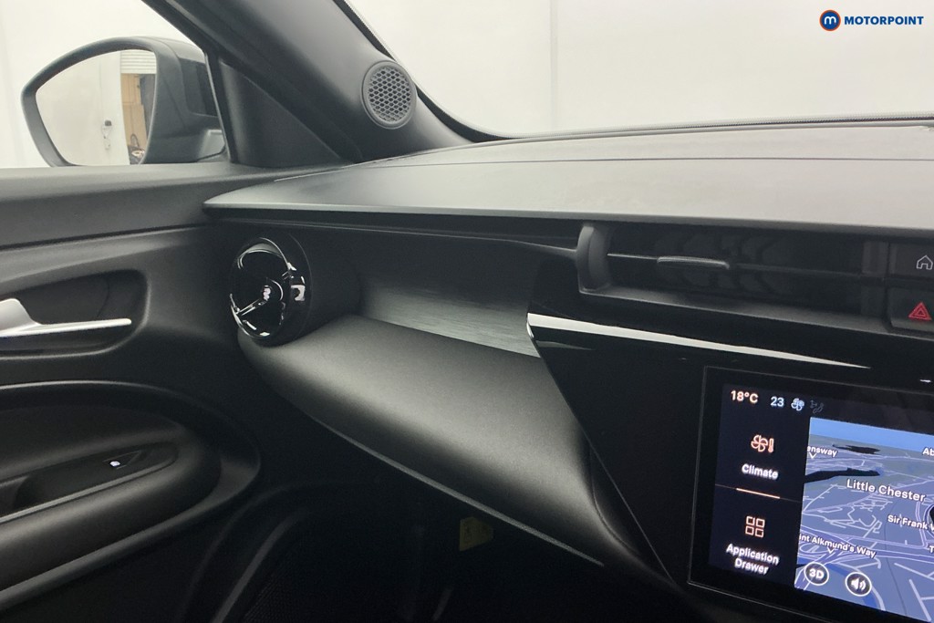 Alfa Romeo Junior Speciale Automatic Electric SUV - Stock Number (1676077) - 19th supplementary image