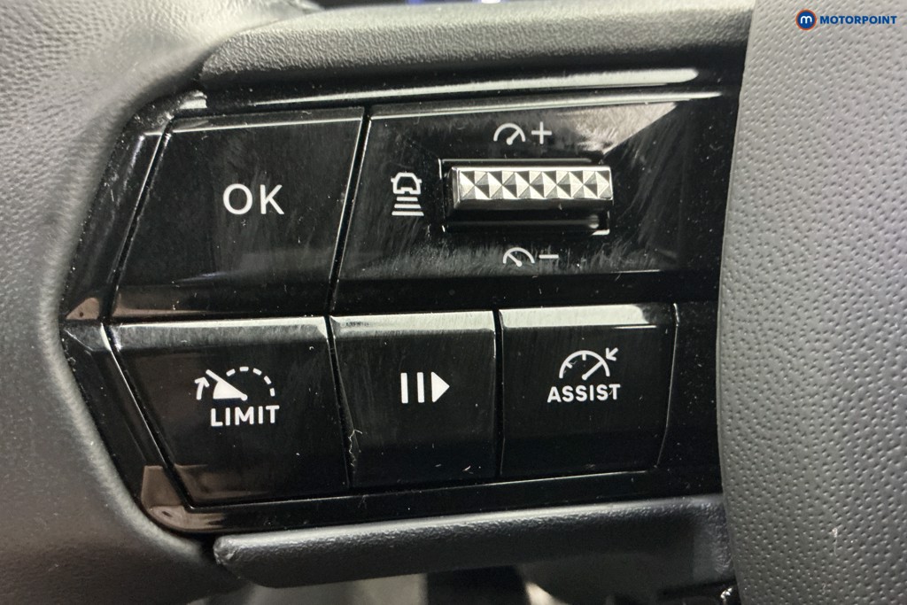 Alfa Romeo Junior Speciale Automatic Electric SUV - Stock Number (1676077) - 21st supplementary image