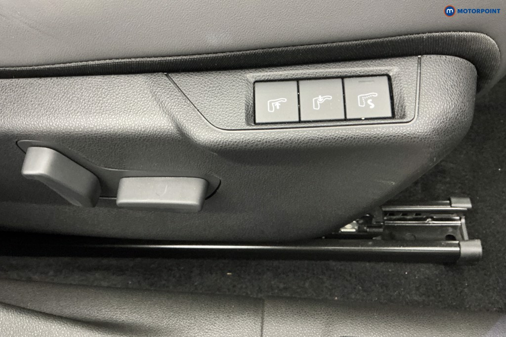 Alfa Romeo Junior Speciale Automatic Electric SUV - Stock Number (1676077) - 24th supplementary image