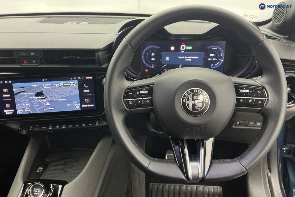 Alfa Romeo Junior Speciale Automatic Electric SUV - Stock Number (1676077) - 1st supplementary image