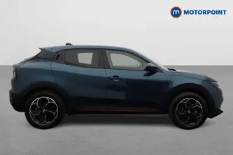 Alfa Romeo Junior Speciale Automatic Electric SUV - Stock Number (1676077) - Drivers side