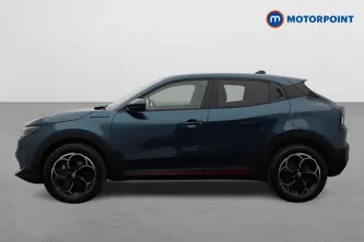 Alfa Romeo Junior Speciale Automatic Electric SUV - Stock Number (1676077) - Passenger side