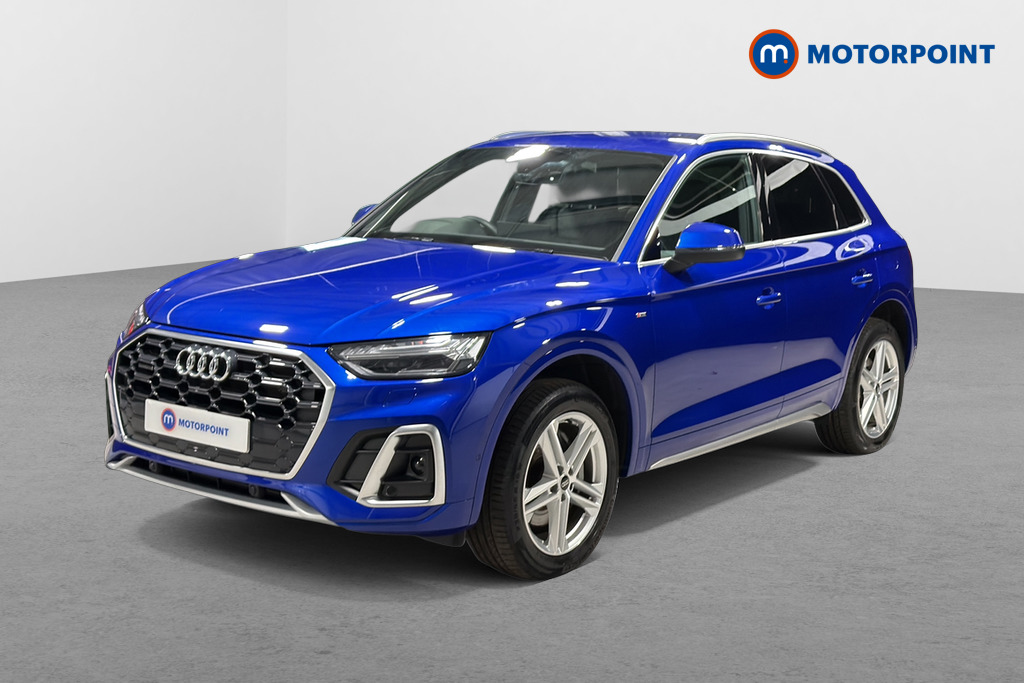 Audi Q5 S Line Automatic Petrol Plug-In Hybrid SUV - Stock Number (1676341) - Passenger side front corner