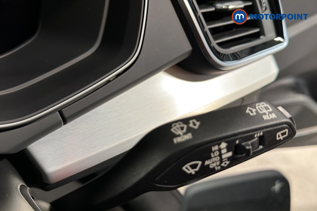 Audi Q5 S Line Automatic Petrol Plug-In Hybrid SUV - Stock Number (1676341) - 6th supplementary image