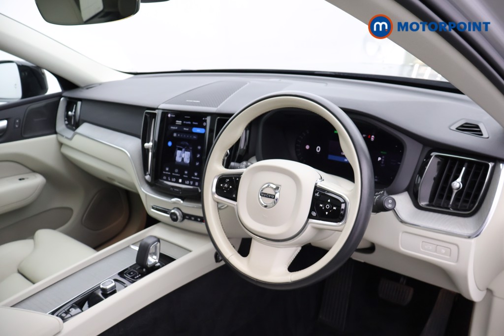 Volvo Xc60 Plus Automatic Petrol Plug-In Hybrid SUV - Stock Number (1676517) - 14th supplementary image