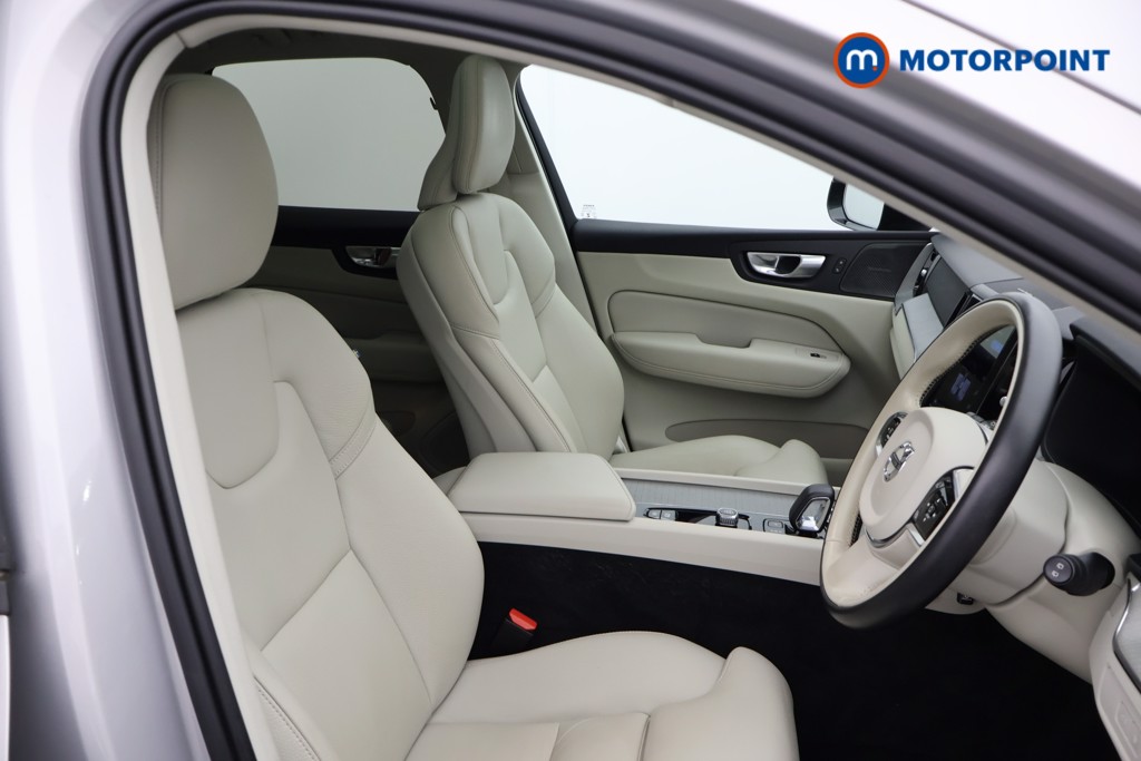 Volvo Xc60 Plus Automatic Petrol Plug-In Hybrid SUV - Stock Number (1676517) - 15th supplementary image