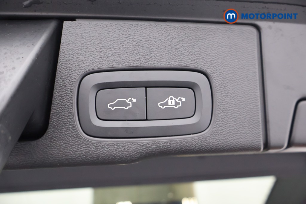 Volvo Xc60 Plus Automatic Petrol Plug-In Hybrid SUV - Stock Number (1676517) - 26th supplementary image