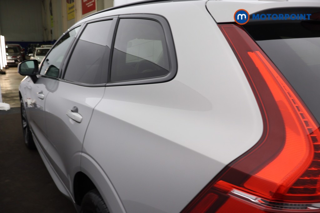 Volvo Xc60 Plus Automatic Petrol Plug-In Hybrid SUV - Stock Number (1676517) - 28th supplementary image