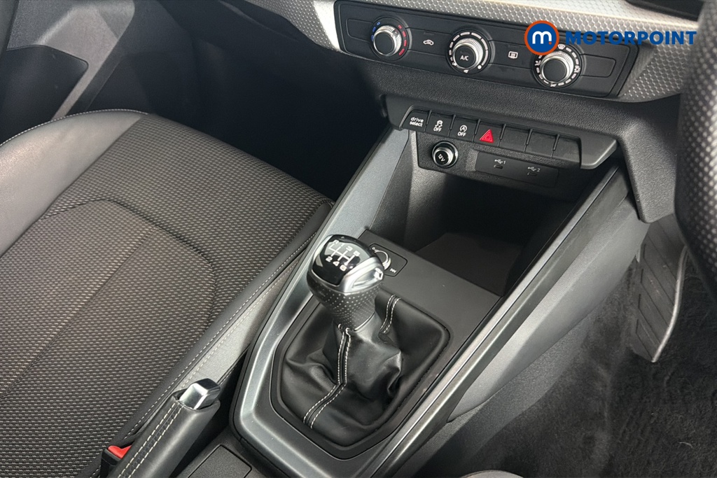 Audi A1 Black Edition Manual Petrol Hatchback - Stock Number (1676587) - 15th supplementary image