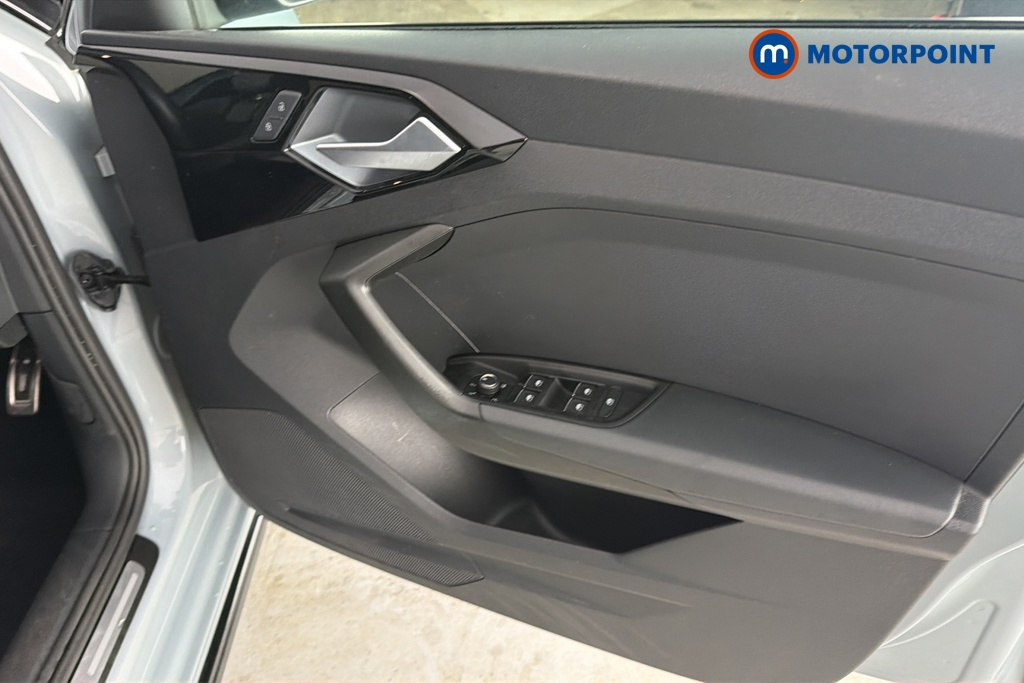 Audi A1 Black Edition Manual Petrol Hatchback - Stock Number (1676587) - 18th supplementary image