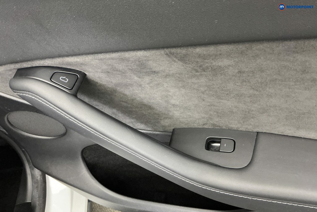 Tesla Model Y Long Range Automatic Electric SUV - Stock Number (1676602) - 28th supplementary image