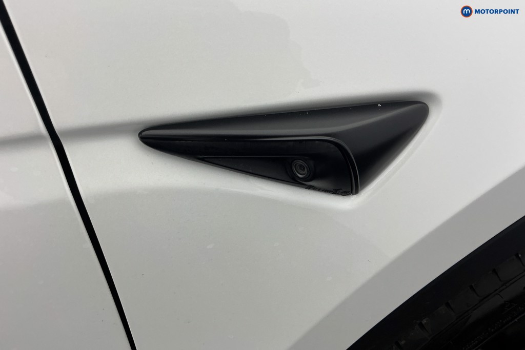 Tesla Model Y Long Range Automatic Electric SUV - Stock Number (1676602) - 31st supplementary image