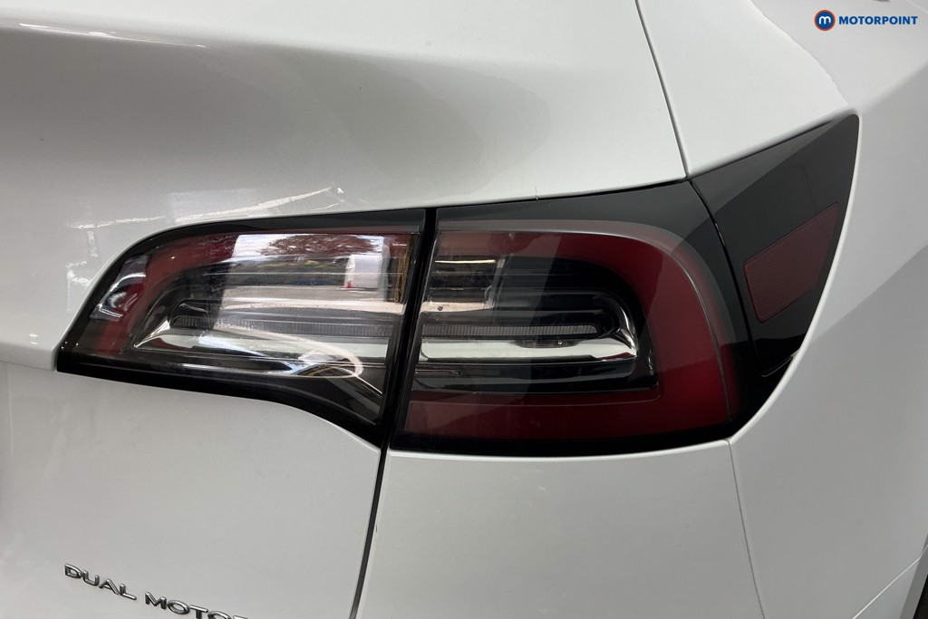 Tesla Model Y Long Range Automatic Electric SUV - Stock Number (1676602) - 32nd supplementary image