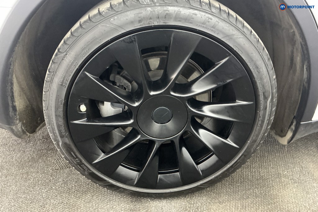 Tesla Model Y Long Range Automatic Electric SUV - Stock Number (1676602) - 35th supplementary image