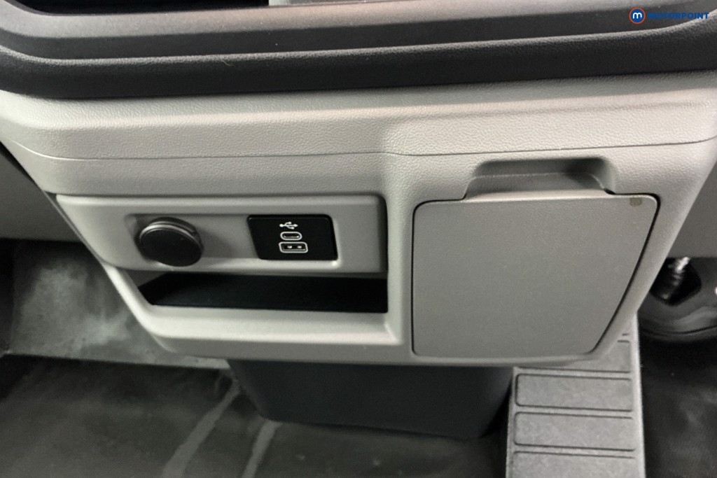 Ford Transit Custom Limited Automatic Electric Panel Van - Stock Number (1676634) - 13th supplementary image