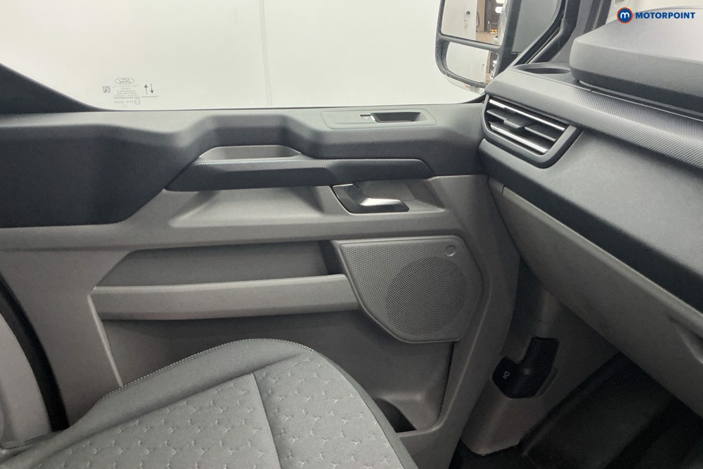 Ford Transit Custom Limited Automatic Electric Panel Van - Stock Number (1676634) - 18th supplementary image