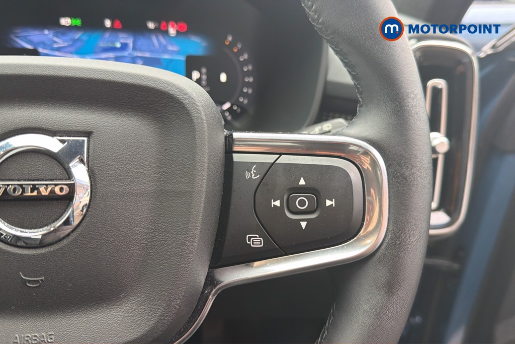 Volvo Xc40 Plus Automatic Petrol SUV - Stock Number (1676647) - 11th supplementary image