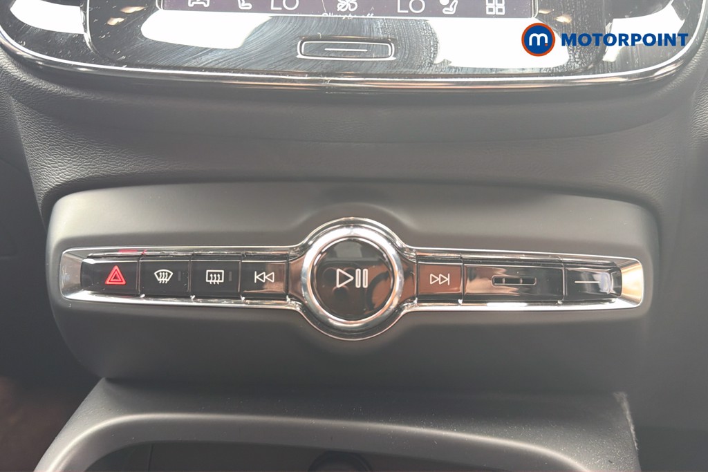 Volvo Xc40 Plus Automatic Petrol SUV - Stock Number (1676647) - 15th supplementary image