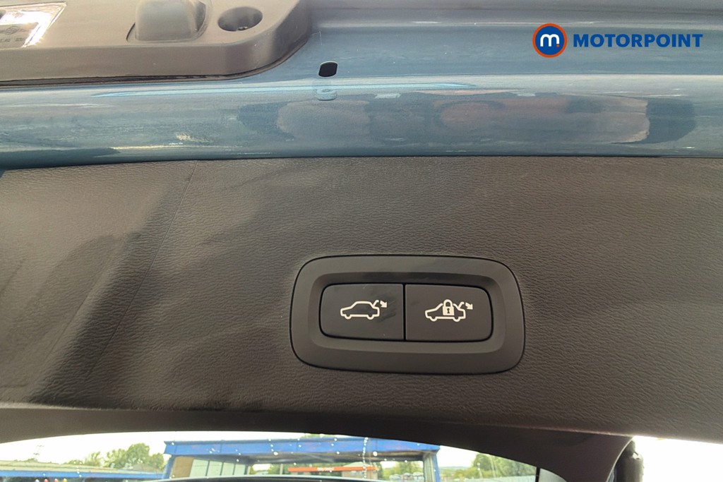 Volvo Xc40 Plus Automatic Petrol SUV - Stock Number (1676647) - 21st supplementary image