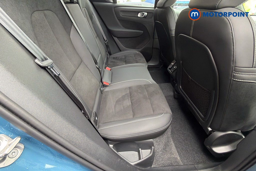 Volvo Xc40 Plus Automatic Petrol SUV - Stock Number (1676647) - 32nd supplementary image