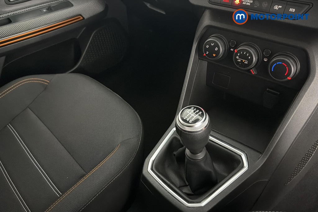Dacia Sandero Stepway Comfort Manual Petrol Hatchback - Stock Number (1676659) - 15th supplementary image