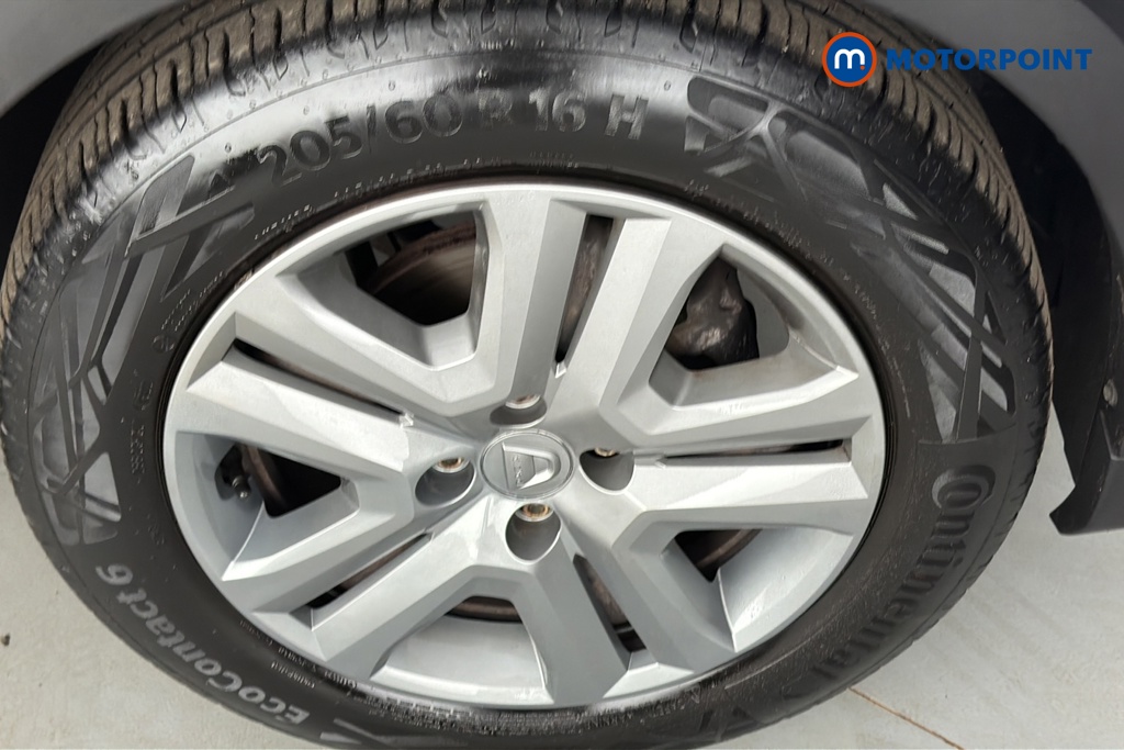 Dacia Sandero Stepway Comfort Manual Petrol Hatchback - Stock Number (1676659) - 47th supplementary image