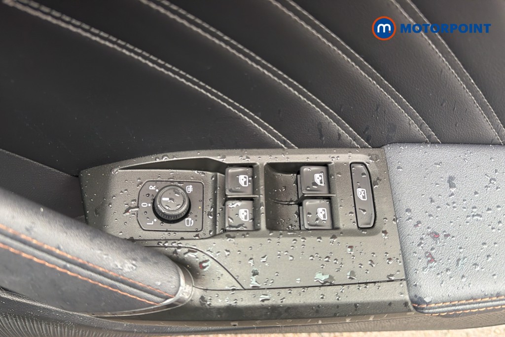 Cupra Formentor V3 Automatic Petrol Plug-In Hybrid SUV - Stock Number (1676737) - 4th supplementary image