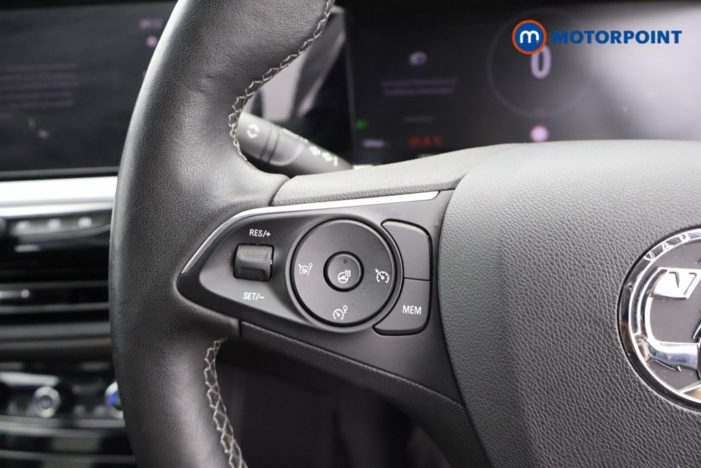 Vauxhall Grandland Ultimate Manual Petrol SUV - Stock Number (1676770) - 2nd supplementary image