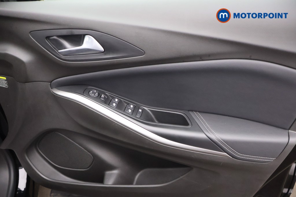 Vauxhall Grandland Ultimate Manual Petrol SUV - Stock Number (1676770) - 13th supplementary image