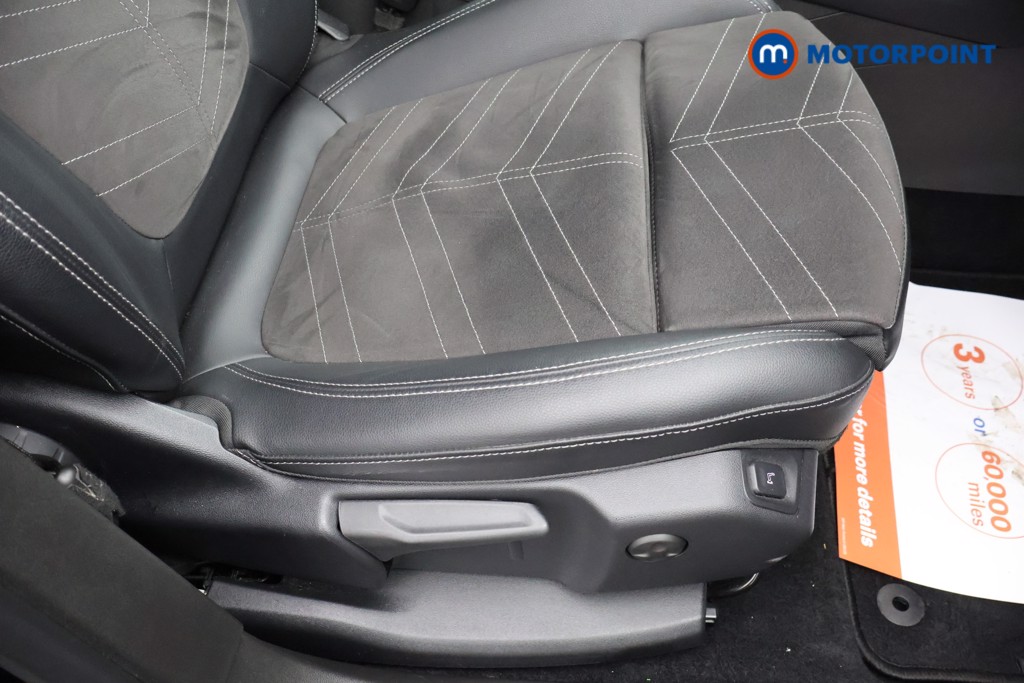 Vauxhall Grandland Ultimate Manual Petrol SUV - Stock Number (1676770) - 16th supplementary image