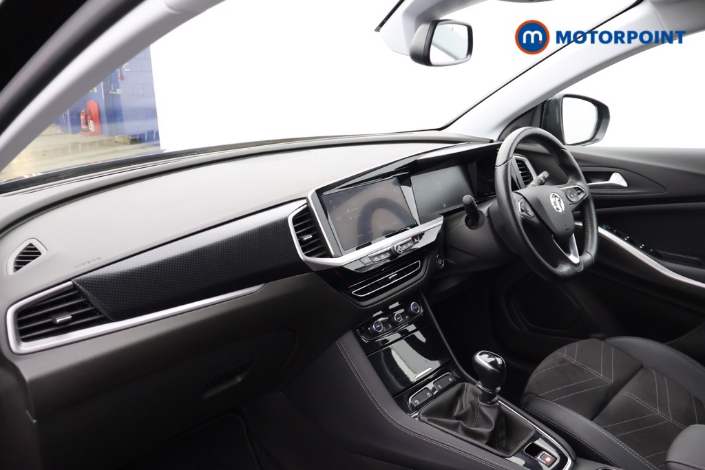 Vauxhall Grandland Ultimate Manual Petrol SUV - Stock Number (1676770) - 21st supplementary image
