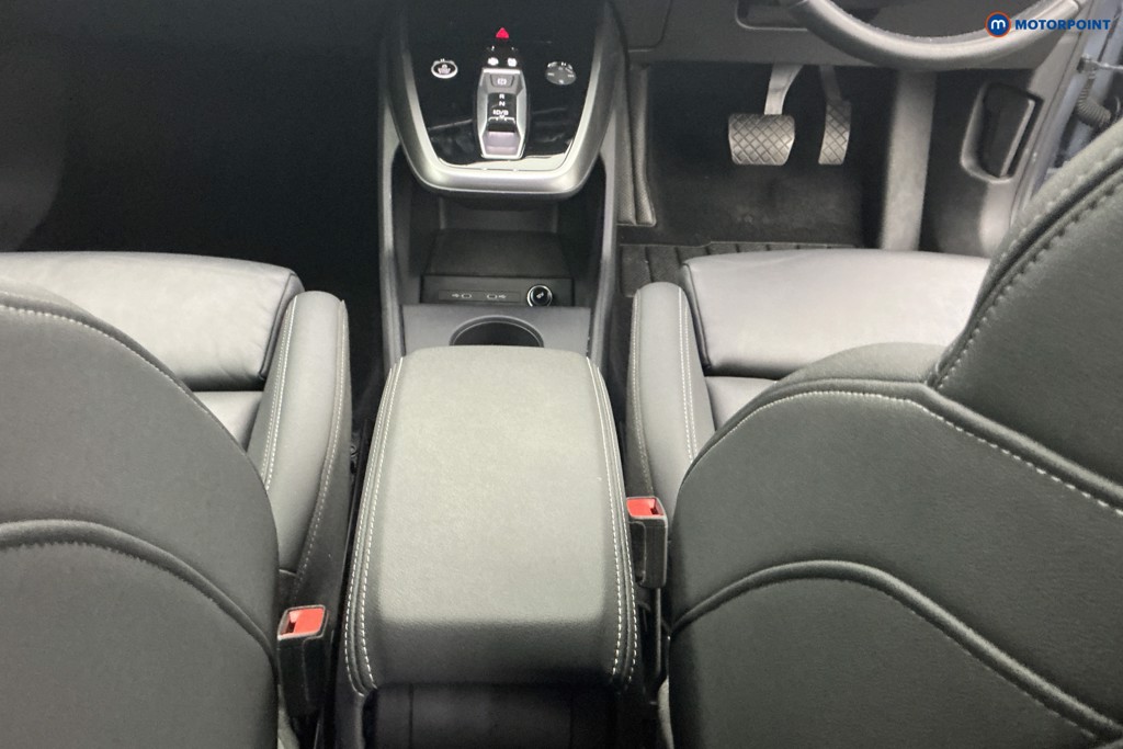 Audi Q4 Sport Automatic Electric SUV - Stock Number (1676838) - 11th supplementary image