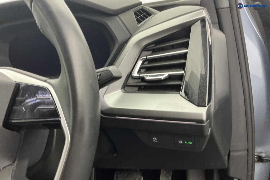 Audi Q4 Sport Automatic Electric SUV - Stock Number (1676838) - 23rd supplementary image