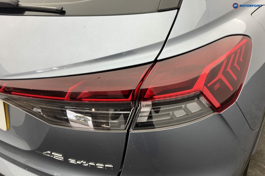 Audi Q4 Sport Automatic Electric SUV - Stock Number (1676838) - 31st supplementary image