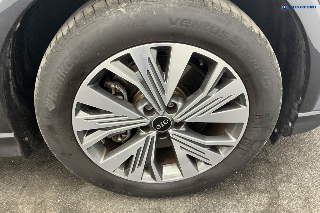 Audi Q4 Sport Automatic Electric SUV - Stock Number (1676838) - 36th supplementary image