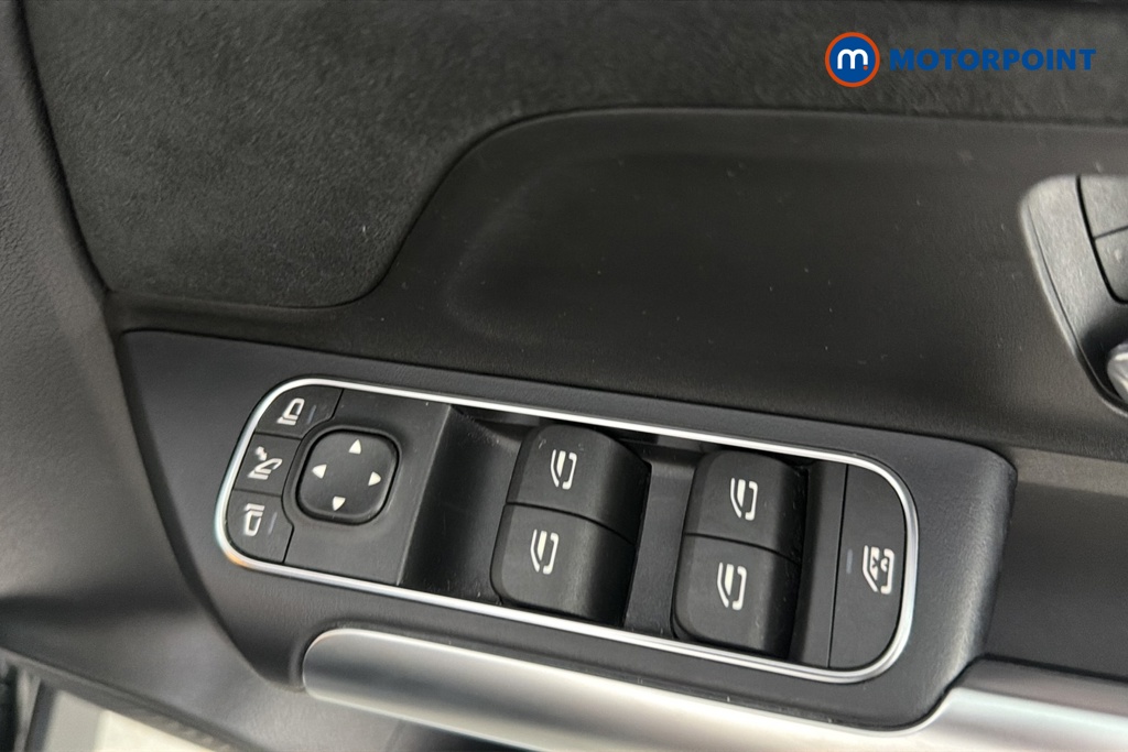 Mercedes-Benz EQA Amg Line Automatic Electric SUV - Stock Number (1676876) - 19th supplementary image