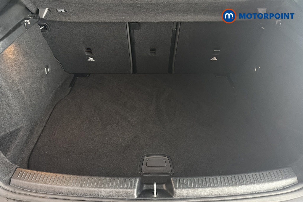 Mercedes-Benz A Class Amg Line Automatic Petrol Hatchback - Stock Number (1676958) - 30th supplementary image